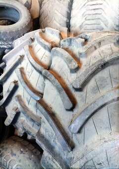 Traktor Claas Axion 820 Cmatic - 18