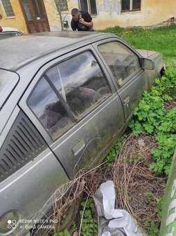 Škoda oktavie, trabant, Wartburg, lada - 18