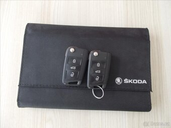 Škoda Superb, 2,0 TDI DSG 110 kW TZ DIGIKLIMA PO VELKÉM SERV - 18