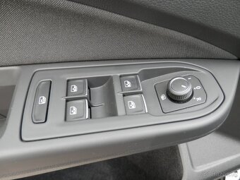 VW Golf 1.5TSi 110Kw, Navi, 13tis. Km DPH - 18