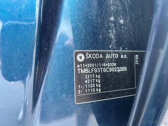 Škoda Superb 2,0 TDi, 4X4, kombi, tažné zařízení - 18