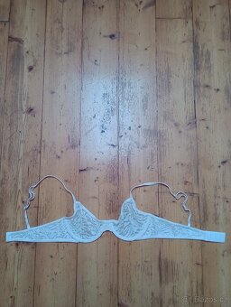 Dámské braletky, podprsenky, korzety -  5 FOTEK - 18