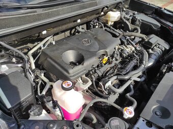 Toyota Rav4, 2,5e-CVT Hybrid Selection,ČR - 18