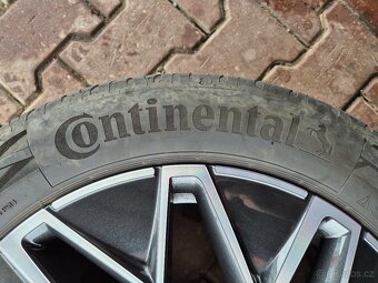 Alu kola Škoda 5x112 7x17 ET46 205/55r17 letní 5E3 601 025 - 18