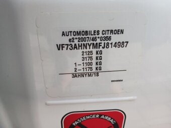 Citroen C4 Grand Picaso 1.2 96KW 7  místné - 18