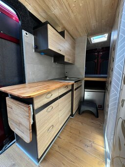 Obytná dodávka PEUGEOT BOXER - 18