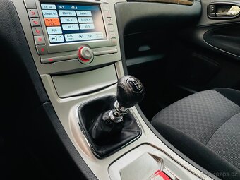 Ford Galaxy 2.0TDCi MANUÁL 7MÍST SENZORY VÝHŘEV SERVISKA - 18