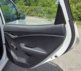 HYUNDAI Ix 20 1.4  LPG  2012 - 18
