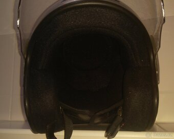 Motobundy, kožené motokalhoty, Helma MT, Přilba Cox, Brno - 18