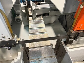 Automatická pásová pila Kasto cnc - 18