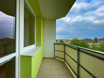 Pronájem, byt 2+1, balkon, 51 m2, po celkové rekonstrukci, P - 18