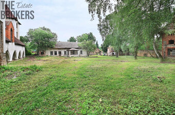 Rodinný dům Zásmuky - Vršice, pozemek 42 000 m2 - 18