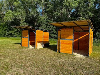 Venkovní boxy pro koně - 18