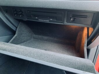 VW GOLF 7 VARIANT 2,0TDI 110KW -LOUNGE- NAVI LED - 18