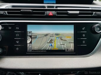 Citroën Grand C4 Picasso 2.0HDi 110KW MAN 7MÍST KAMERA TAŽNÉ - 18