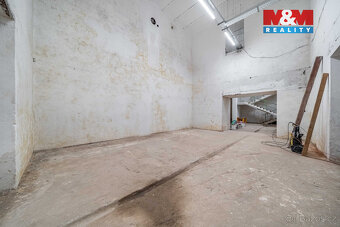 Pronájem výrobního objektu, 1366 m², Štěnovice, ul. Plzeňská - 18