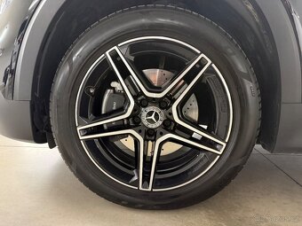 Mercedes-Benz GLB,  200d 4MATIC AMG Line | Night - 18