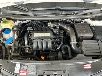 Volkswagen Caddy MAXI 1.6i 75kW, 5.MÍST, TAŽNÉ, SERVISKA - 18