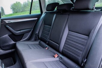 Škoda Octavia Combi 2.0 TDI Style DSG - 18