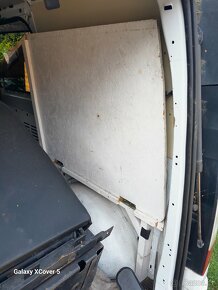 Karoserie na Mercedes Benz Vito 109 CDI klimatizace 6 míst - 18
