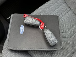 Ford Tourneo Connect 1.6 TDCI 85 kW odpočet DPH - 18