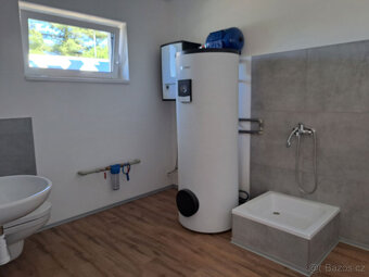 Novostavba moderního bungalovu 4+kk  - Svojetice - 18