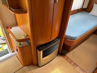 Obytný karavan Hobby Excellent 560 WLU - 18