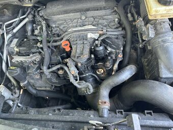 5008 Peugeut. 2012 rok. 2,0 nafta. Automat 7 mistni - 18