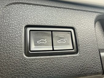 VW PASSAT B8 2.0 TDi MATRIX VIRTUAL KAMERA TAŽNÉ - 18