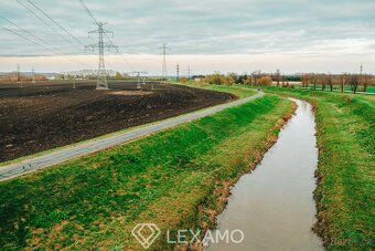 Prodej pozemku pro komerční výstavbu - 5400 m² - Měnín - 18