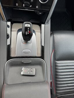 Land Rover Discovery Sport R-Dynamic SE Si4 Automat AWD P200 - 18