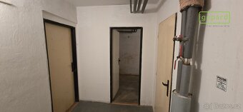 Zděný byt s balkonem  3+1 k rekonstrukci. - 18