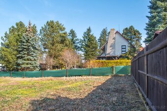 Krásný pozemek v chatové oblasti u lesa, ideální pro výstavb - 18