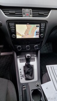 ŠKODA OCTAVIA 3 2.0 TDI 110KW.DSG.VELKÁ NAVI.TEMPOMAT.ALU 17 - 18
