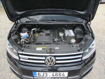 VW CADDY 1.4TGI Highline DSG6 CZauto 1maj LED GPS - 18
