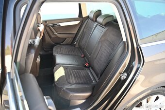 Volkswagen Passat 2.0TDI 130KW Highline 9/2013 - 18
