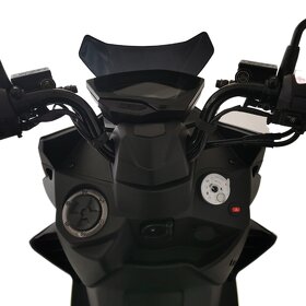Skútr CLS RAZER 125i ABS 9,0 kW - 18
