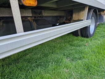 IVECO DAILY - HYDRAULICKÉ ČELO 1000KG AUTOMAT - 18