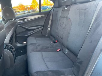 BMW 5 G30 - 18