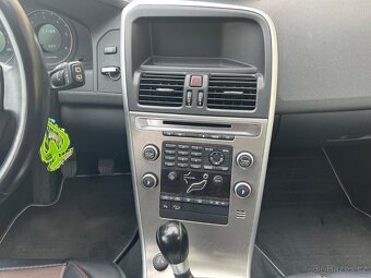 Volvo XC60 2,4d 150kW - 18