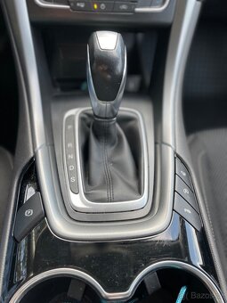 Ford Mondeo 2.0 nafta 2017r - 18