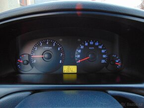 HYUNDAI ELANTRA 1.6,PŮVOD ČR,TAŽNÉ,KLIMA - 18