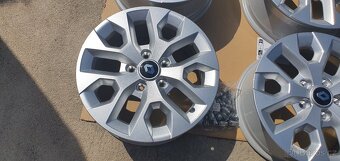 Dacia duster  renault honda toyota nissan 5x114,3 r16 - 18