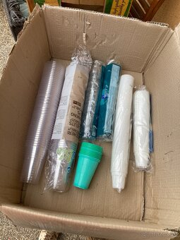Plastový kelímek ( 0.3,0.4 ,0.5 a další ) - Nové - 18