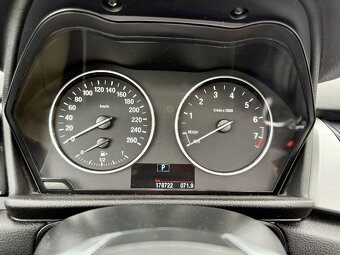 BMW 218i Active Tourer - F45, historie, automat - 18