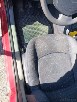 RENAULT CLIO 1.2 2002 - 18