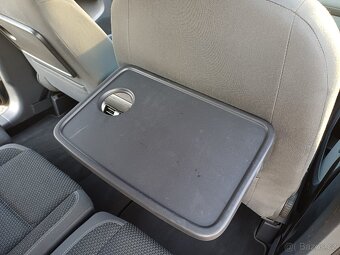 Volkswagen Touran 2,0 TDi 103KW 2010 - VELKÁ SLEVA - 18