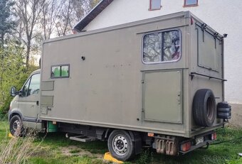 Prodám obytný Renault Master 2.5TD - 18