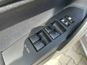 TOYOTA AURIS KOMBI 1,4 D-4D - 18