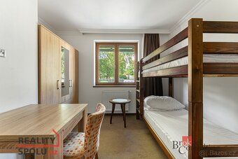 Prodej, domy/rodinný, 298 m2, Vnitřní 985, 25168 Kamenice, P - 18